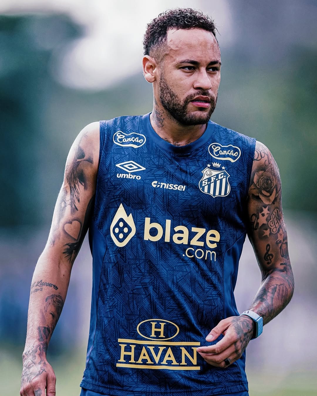 蜂鸟电竞- 勇士喜迎五连胜 