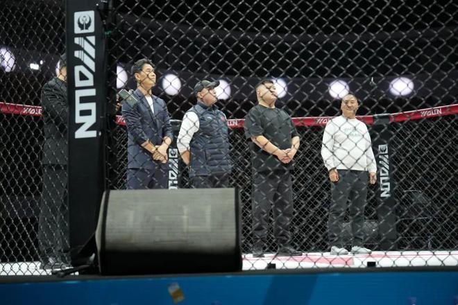 蜂鸟电竞-包含西亚卡姆回归赛场，赛事规则更新首场状态亮眼，掘金观众沸腾！的词条